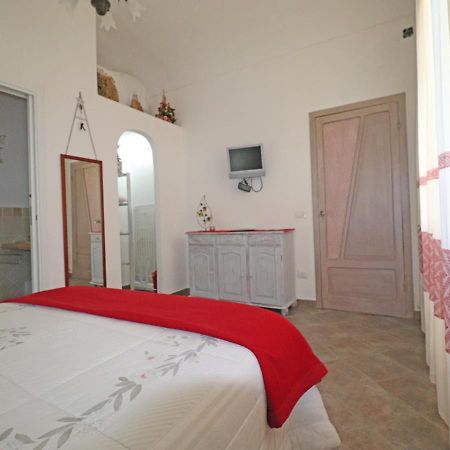 Murphy Holiday Home - Mongiardino 01 La Maddalena  Buitenkant foto