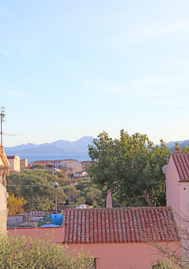 Murphy Holiday Home - Mongiardino 01 La Maddalena  Buitenkant foto