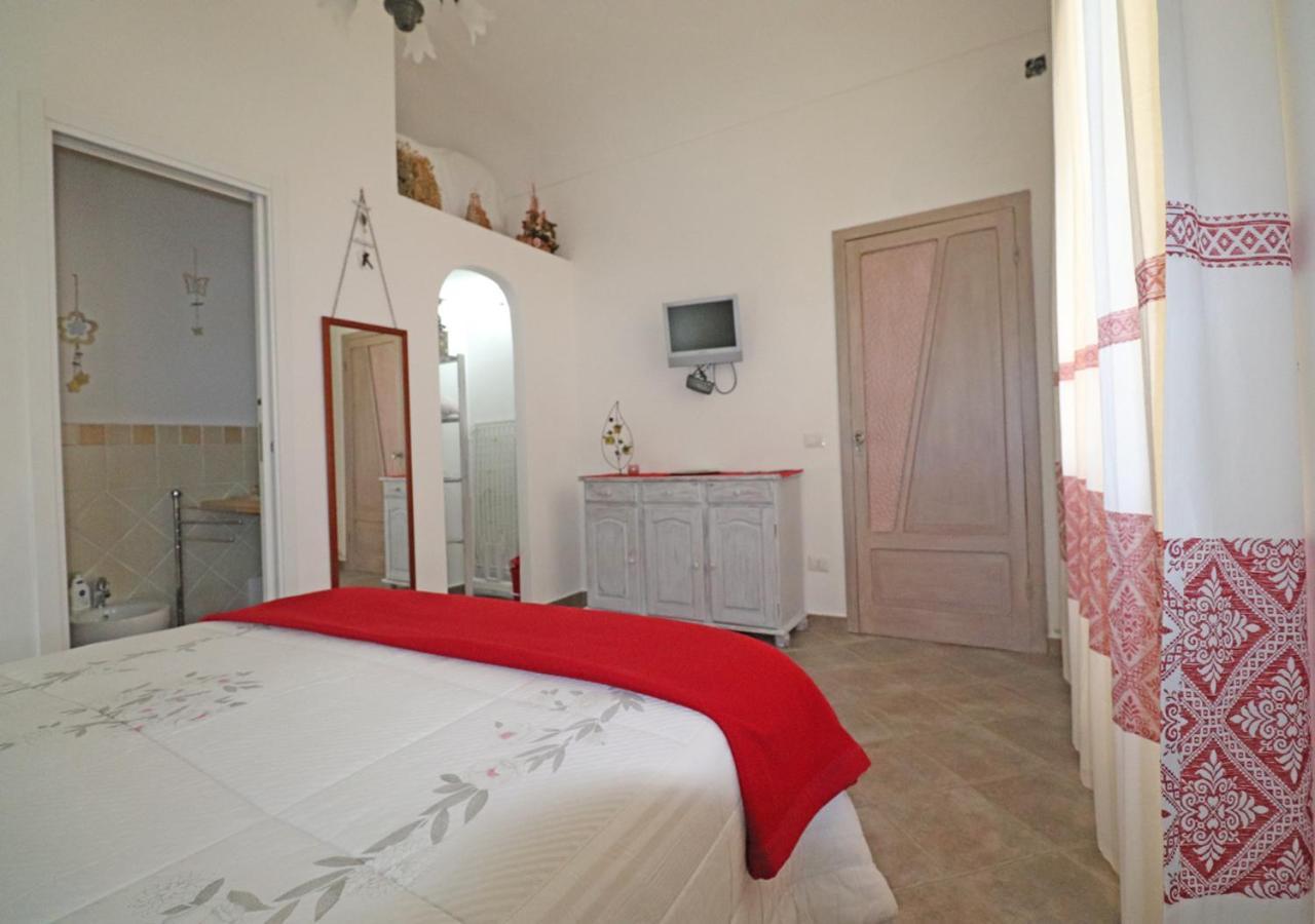 Murphy Holiday Home - Mongiardino 01 La Maddalena  Buitenkant foto
