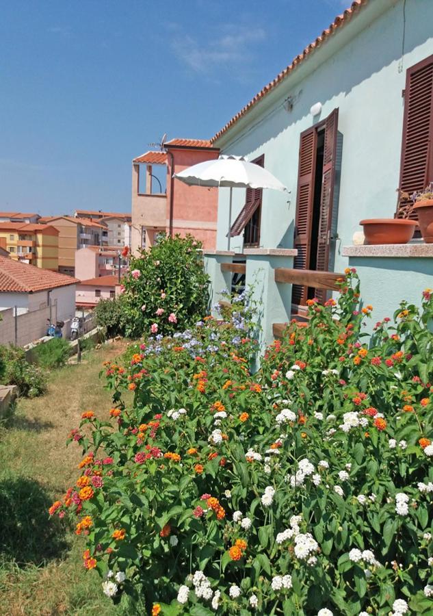 Murphy Holiday Home - Mongiardino 01 La Maddalena  Buitenkant foto